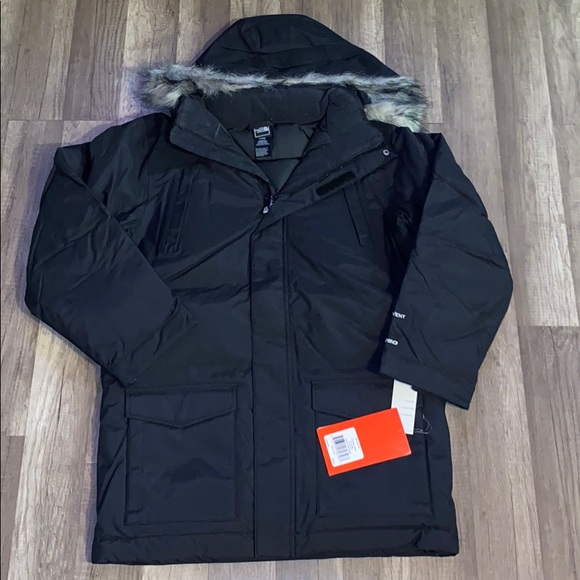 ✅The North Face Artigas Parka Boys Winter Jacket✅ - Picture 3 of 8
